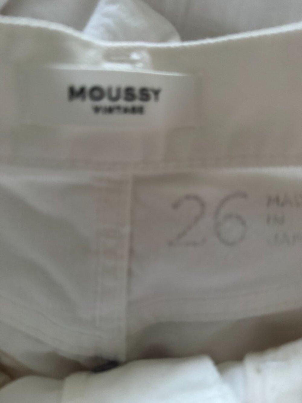 MOUSSY Vintage White Distressed Straight Leg Jeans Button Fly Japan Size 26 - Picture 6 of 10